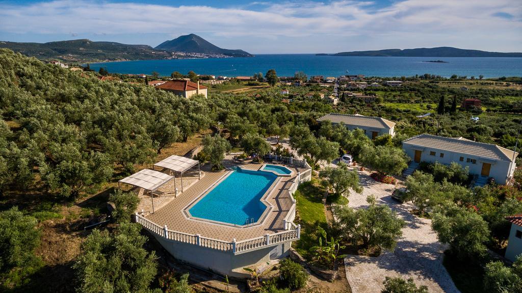 Thanos Village Gialova Exteriör bild
